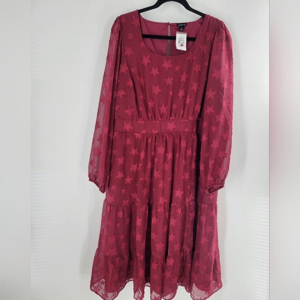 Torrid Burgundy Star Print Chiffon Tiered Long Sleeve Dress Size 1 XL